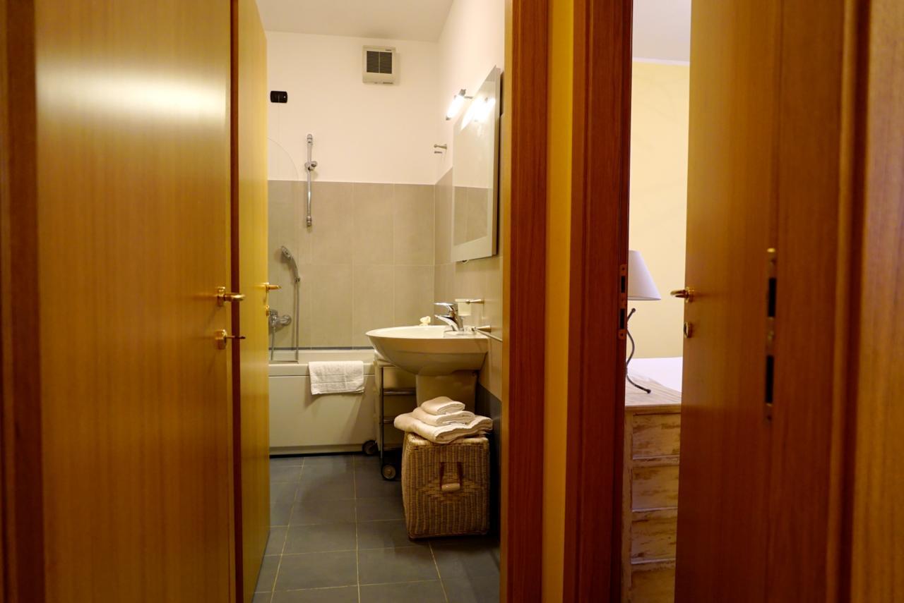 Duomo Apartment Milano Eksteriør billede