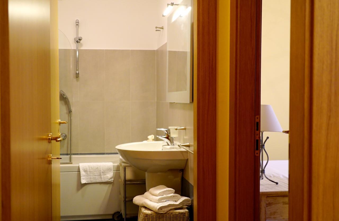 Duomo Apartment Milano Eksteriør billede